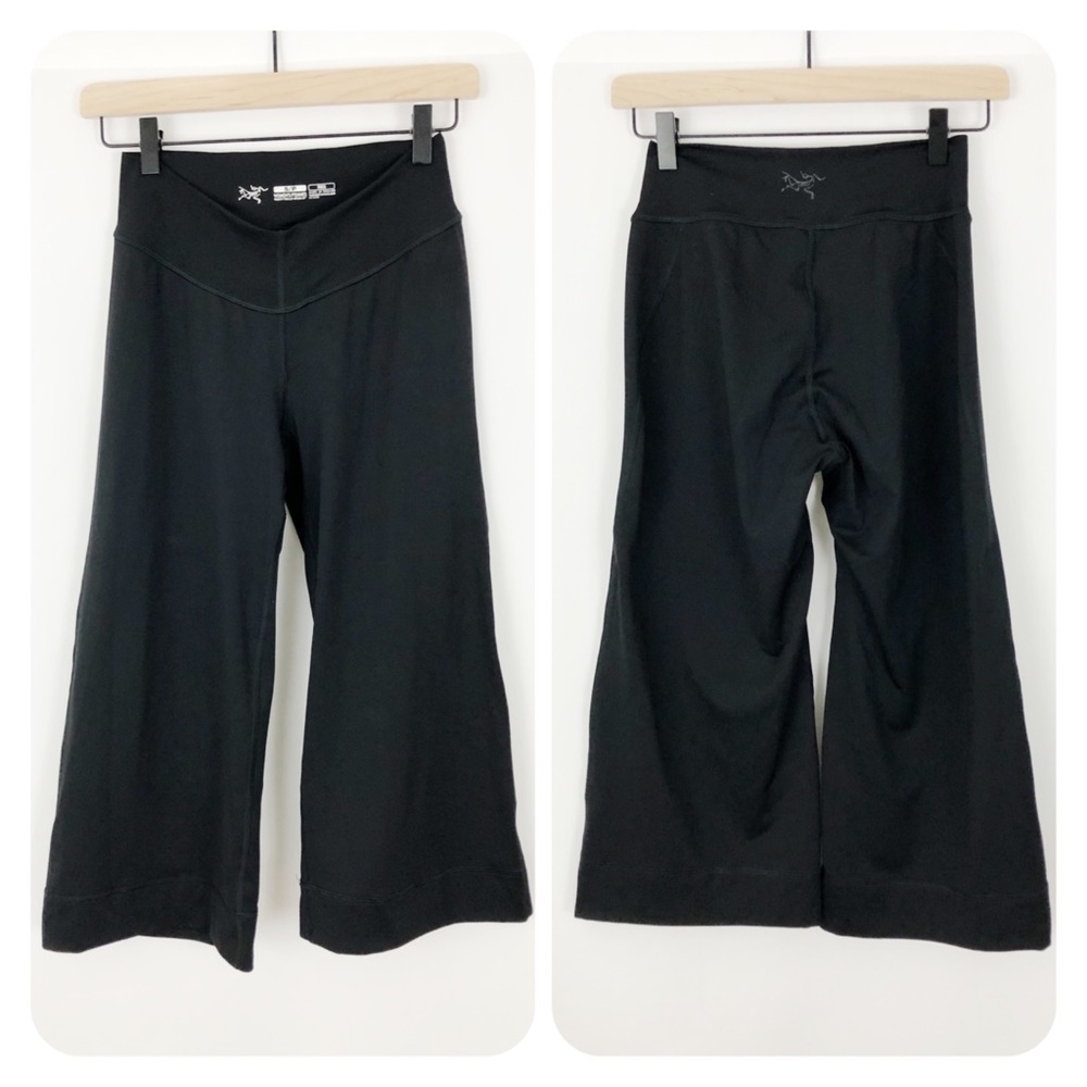 Arc’Teryx Gaucho Capri Yoga Pants |B02